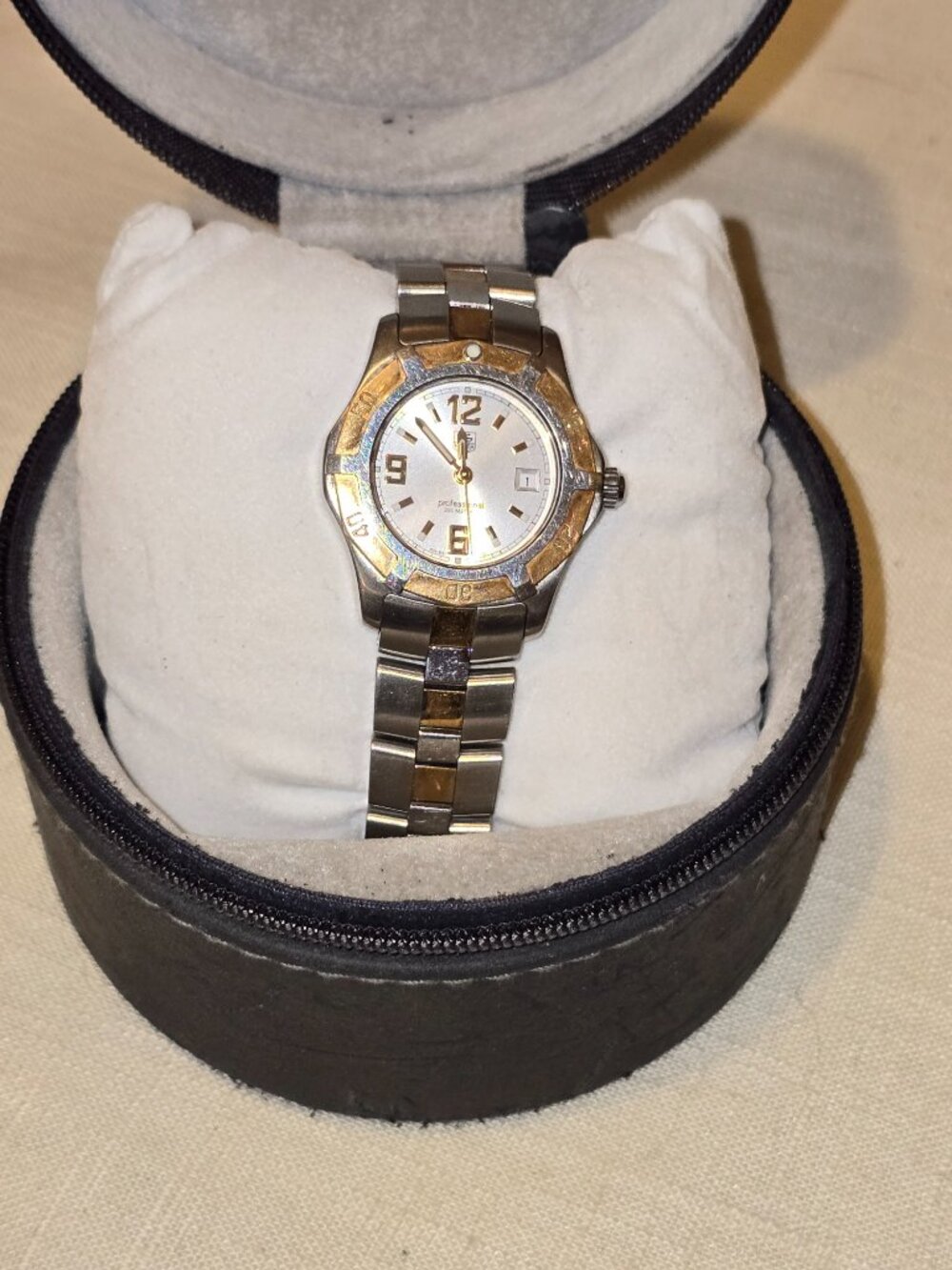 TAG Heuer Ladies 2000 Professional